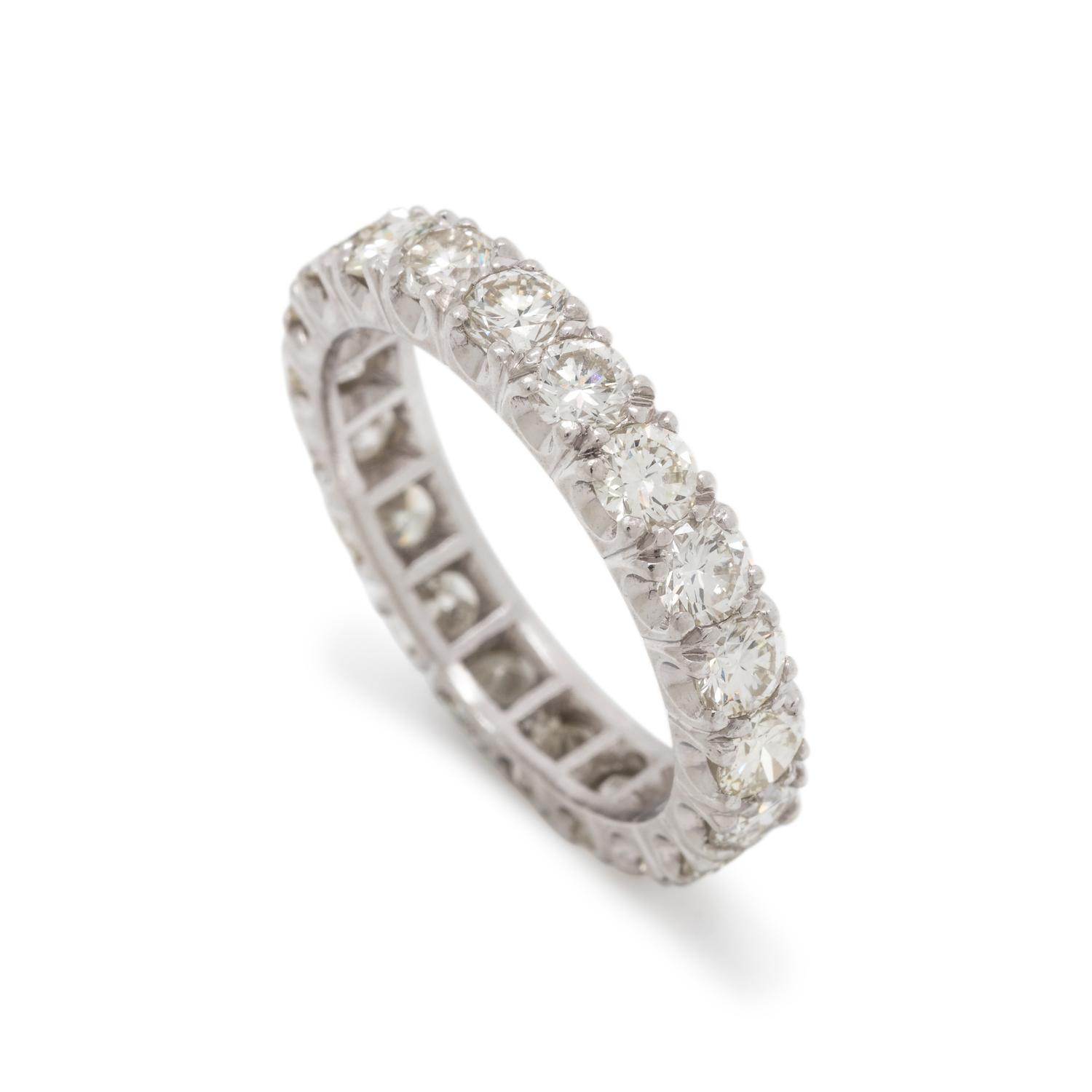 DIAMOND ETERNITY BAND