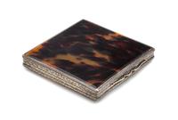 An Italian Silver Mounted Tortoise Shell Compact, Fornetti Ugo di Dario, Florence, First Half 20th Century, the tortoise shell lid and