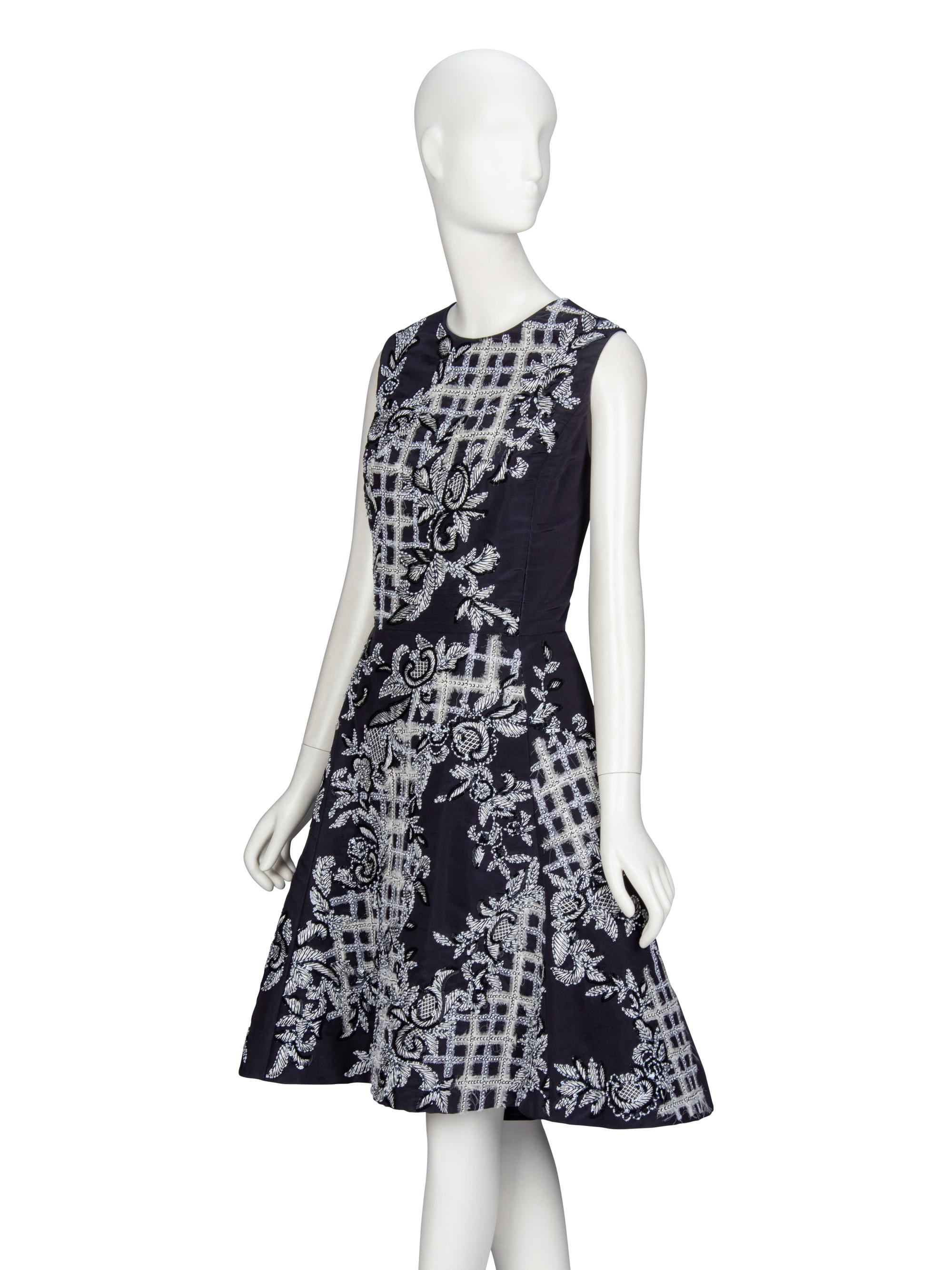 Oscar de la Renta, Lace-Embellished Cocktail Dress