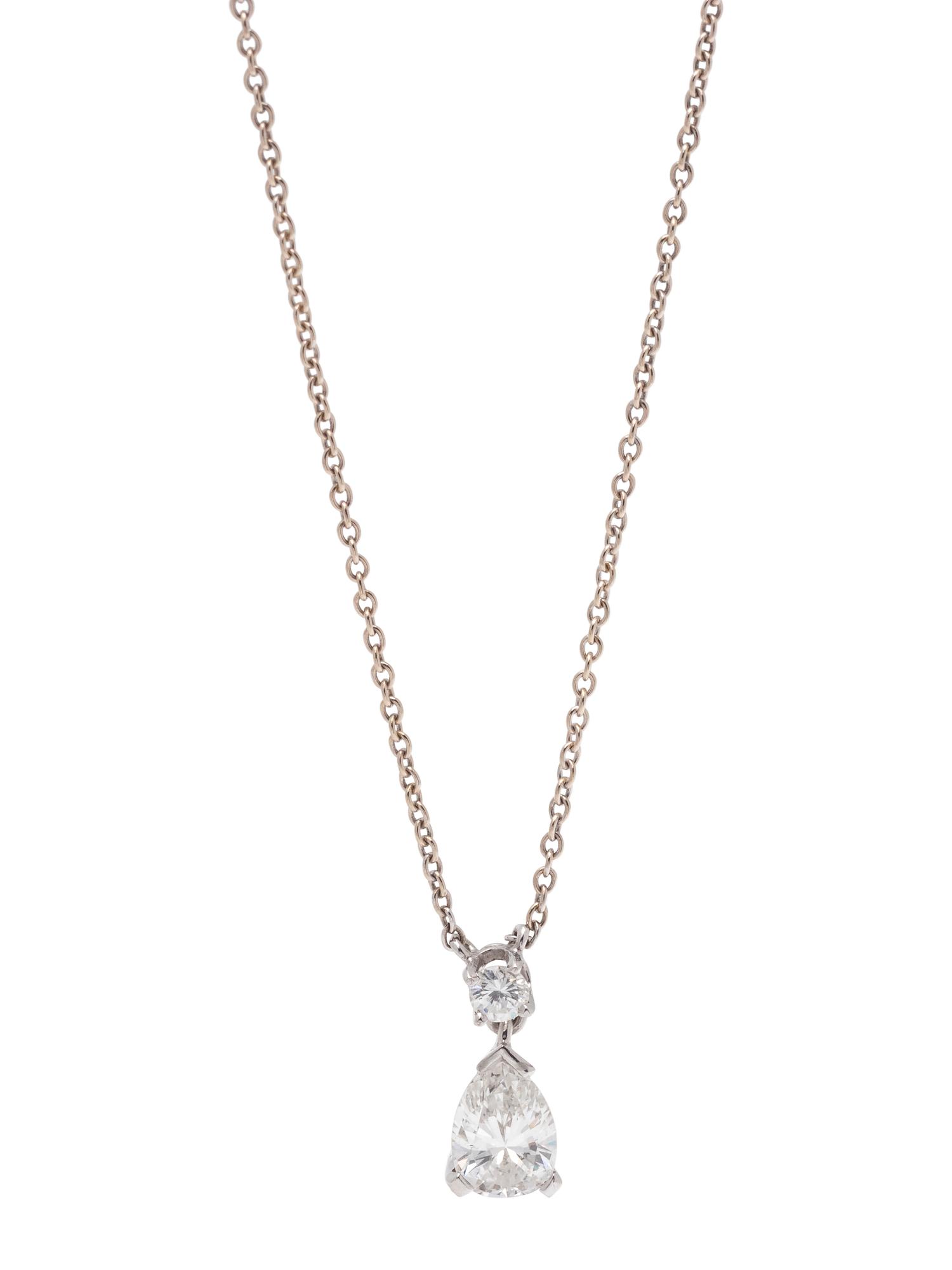 WHITE GOLD AND DIAMOND NECKLACE