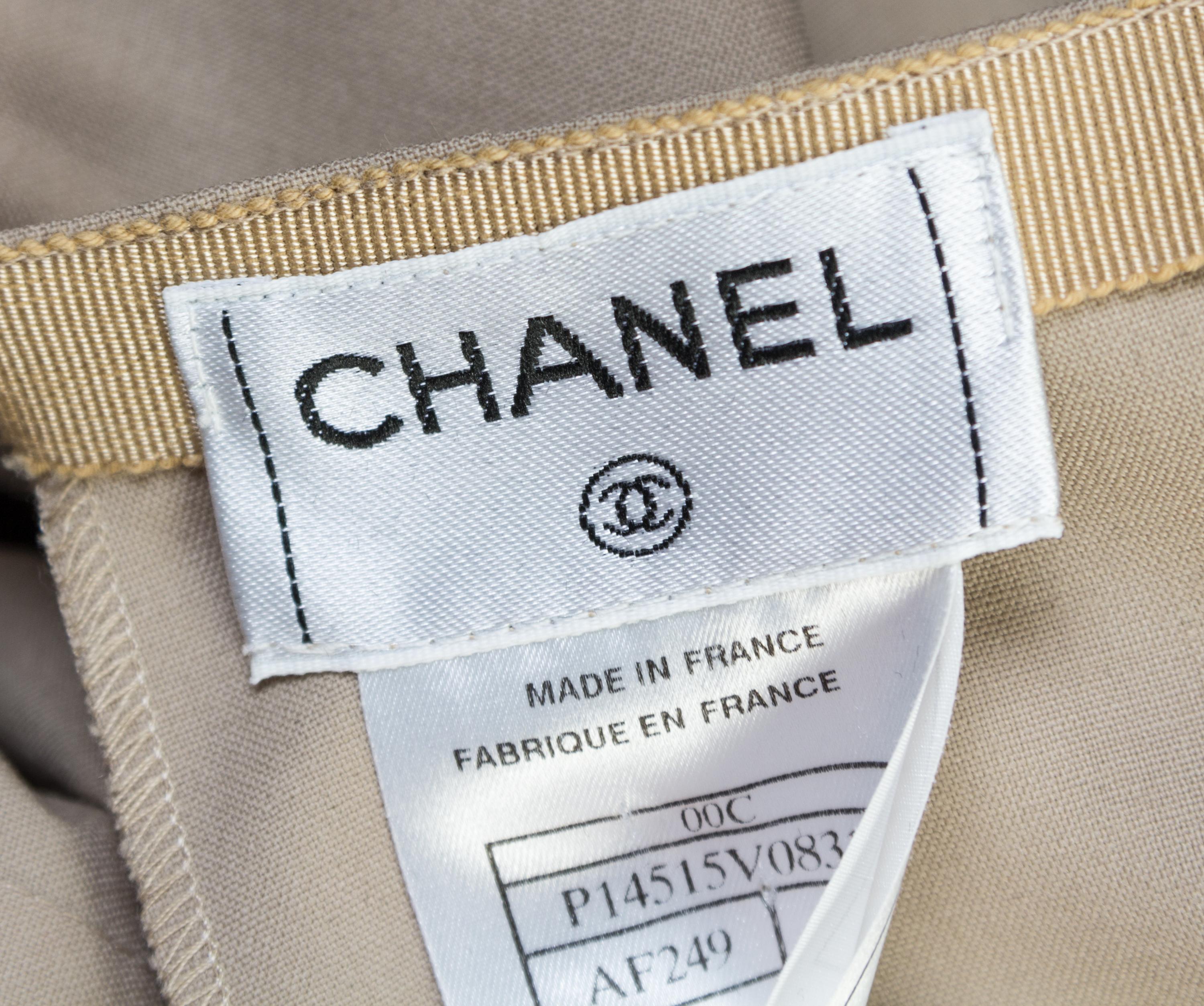 A Chanel Khaki Pleated Skirt, Size 40.