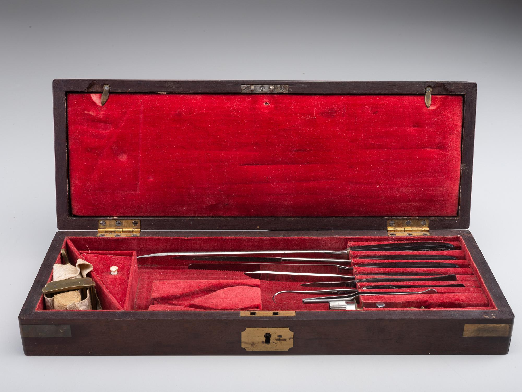 [CIVIL WAR]. War-period amputation kit by H. Hernstein, New York.