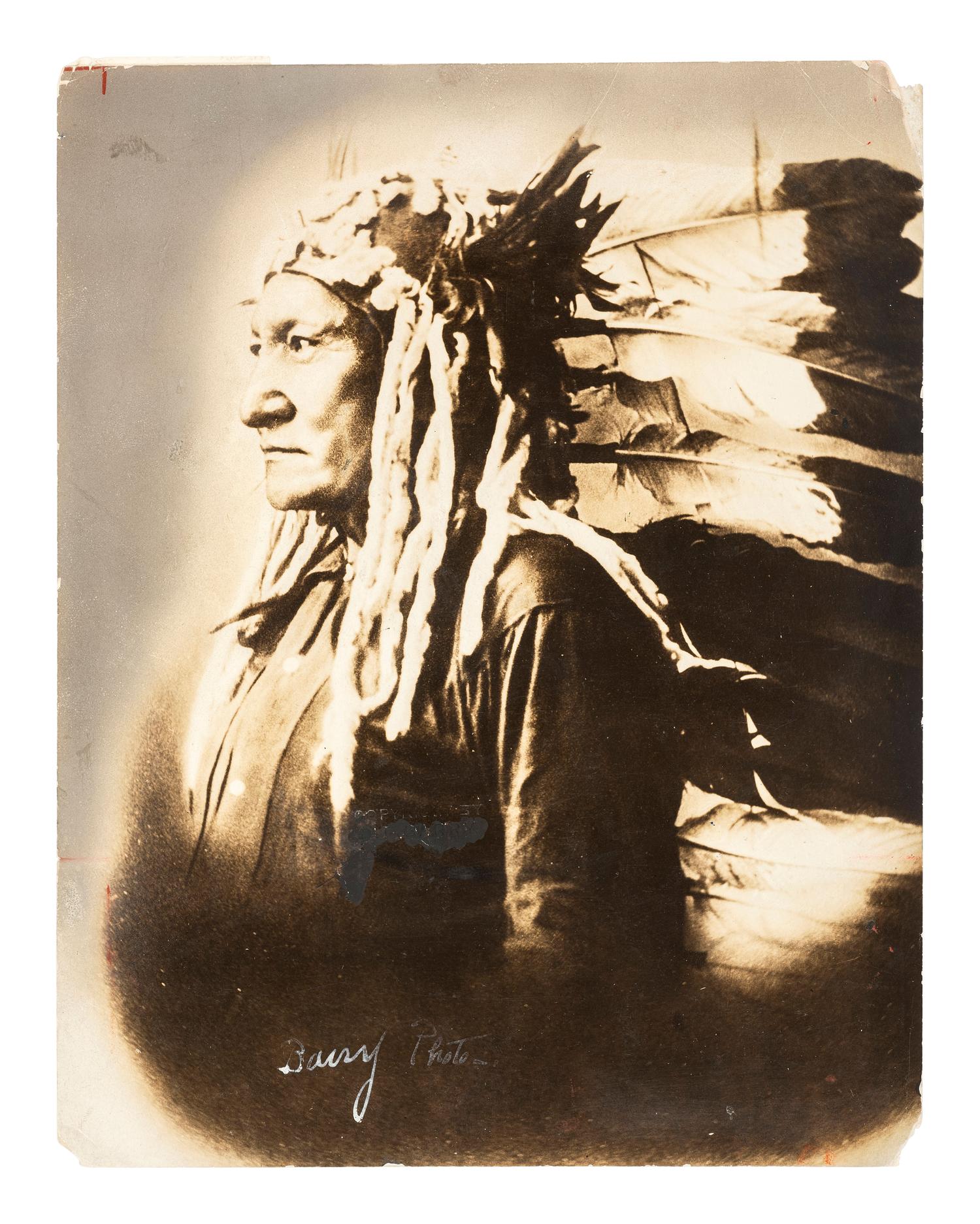 Sitting Bull BARRY, David F. (1854-1936), photographer. Portrait of Sitting Bull.