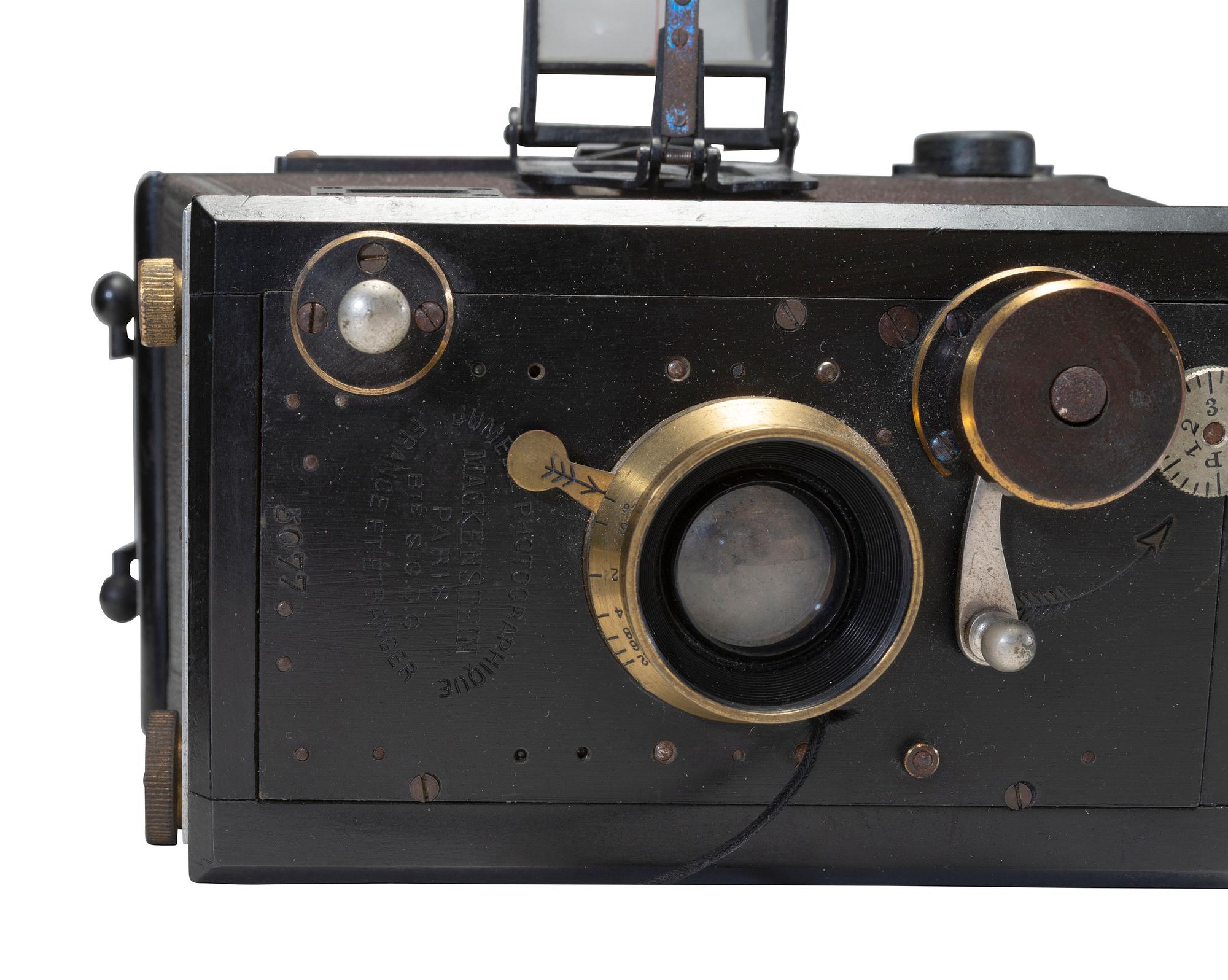 [CAMERAS]. Two French cameras, incl. Steno-Jumelle and Mackenstein.