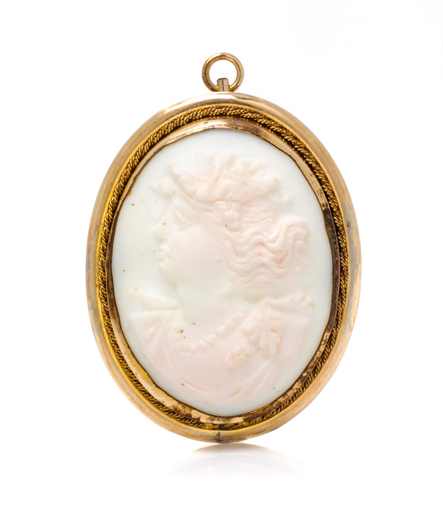 A Collection of Vintage Jewelry, 29.50 dwts.