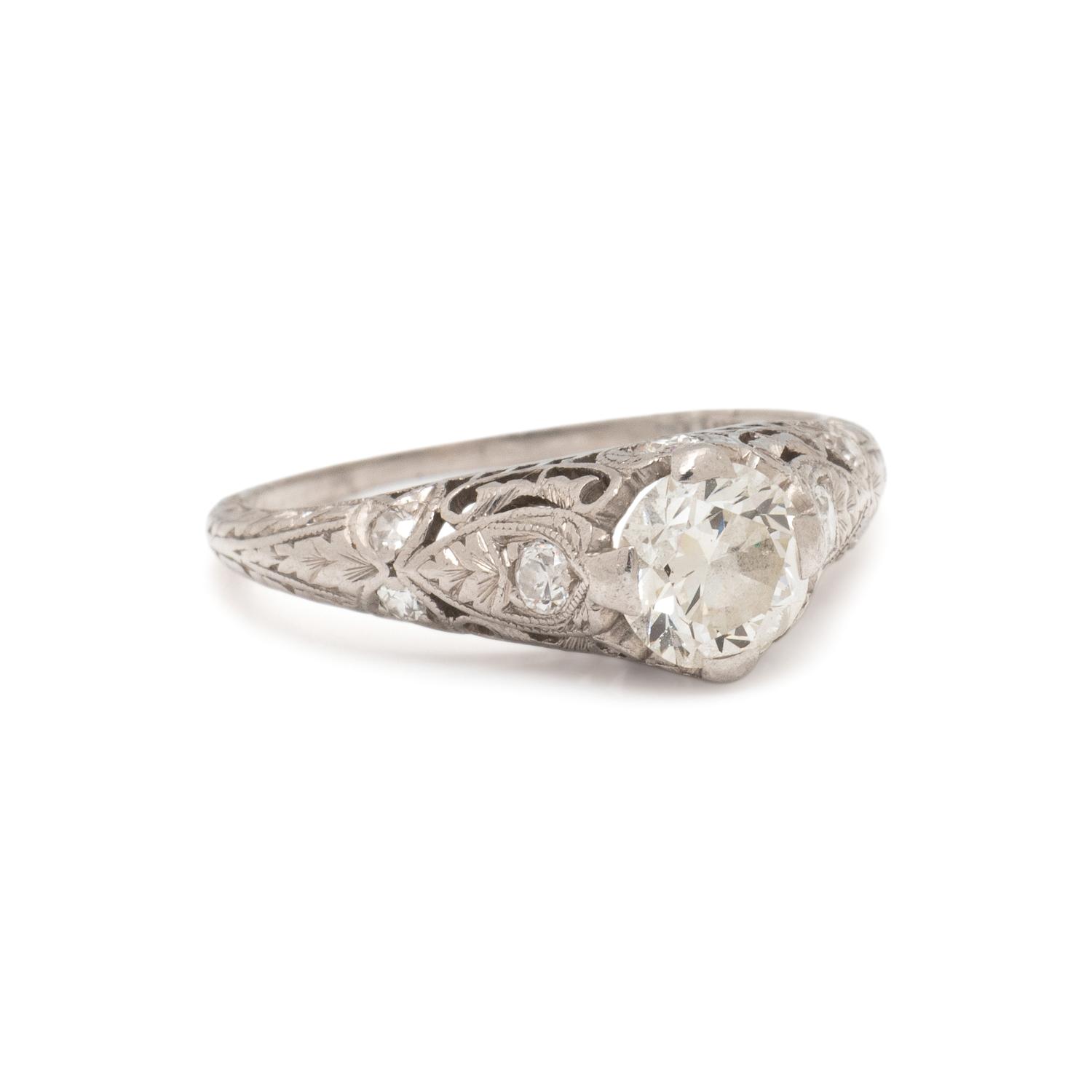 DIAMOND RING
