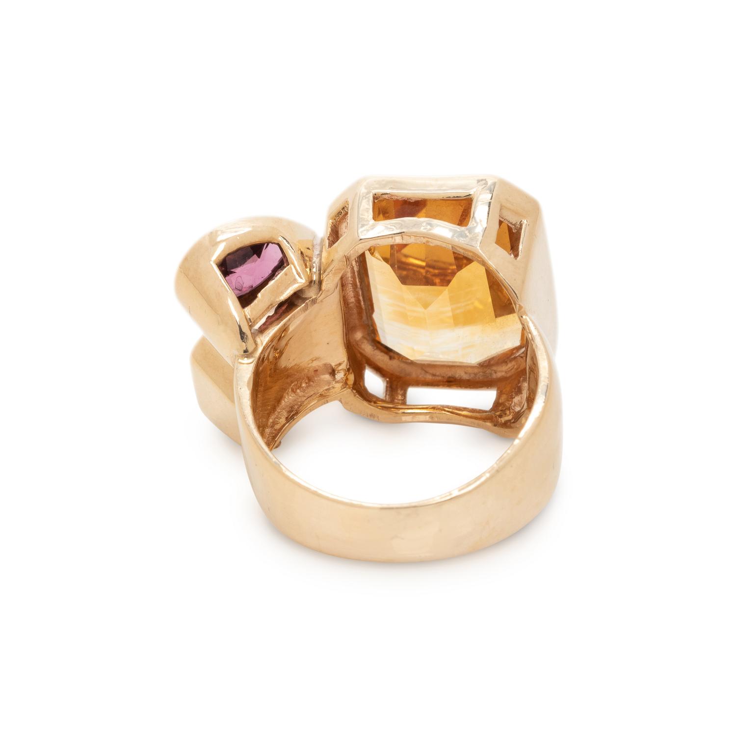YELLOW GOLD, CITRINE AND MULTICOLOR TOURMALINE RING