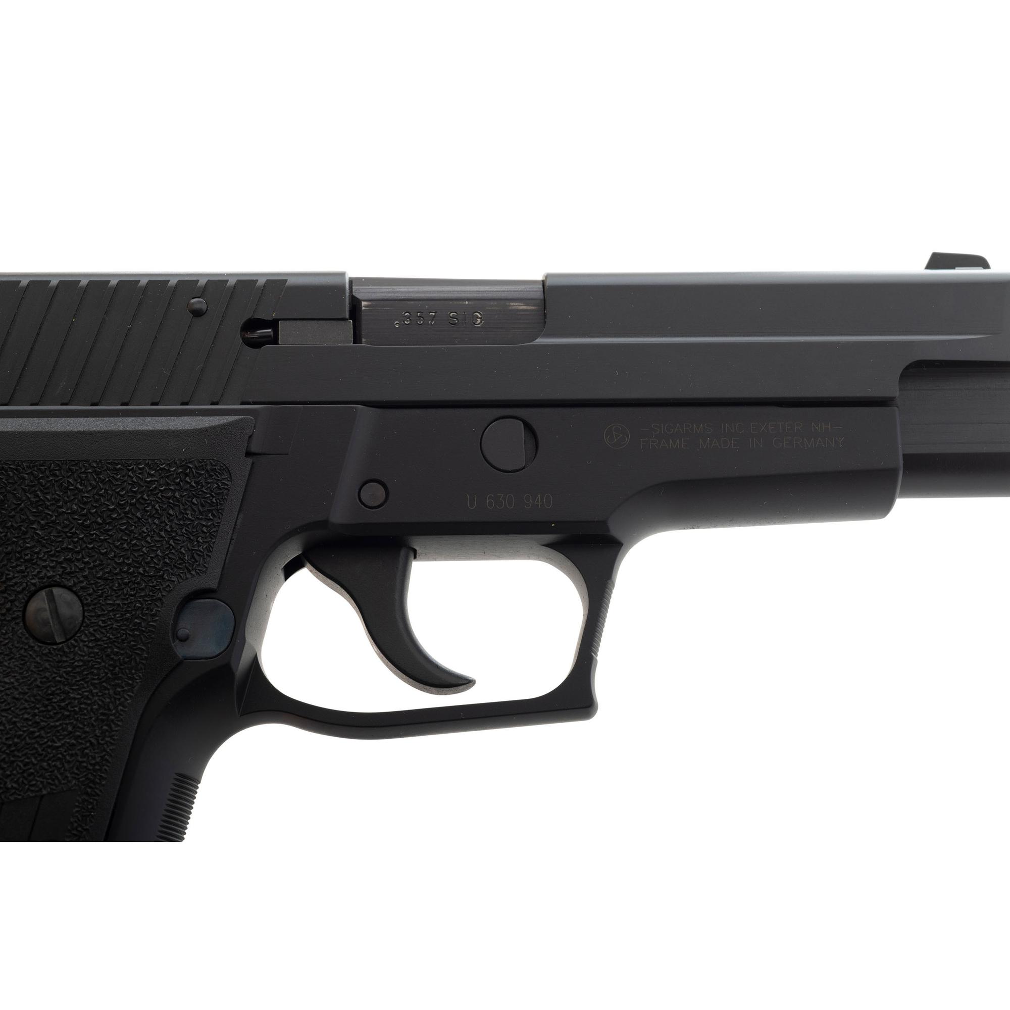 *Sig Sauer P226 with .357 Sig and .40 S&W Barrels in Box with Accessories