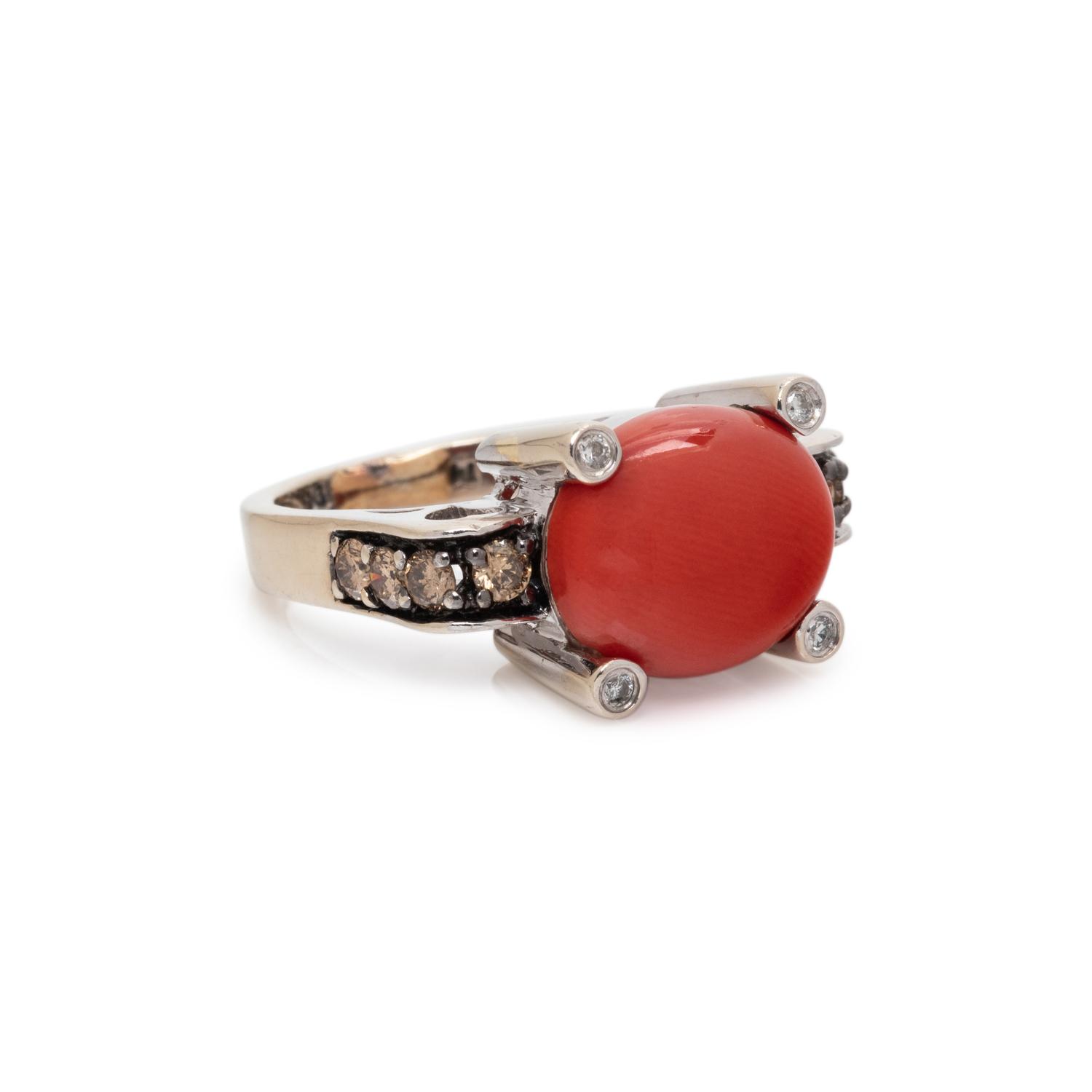 CORAL, DIAMOND AND COLORED DIAMOND RING