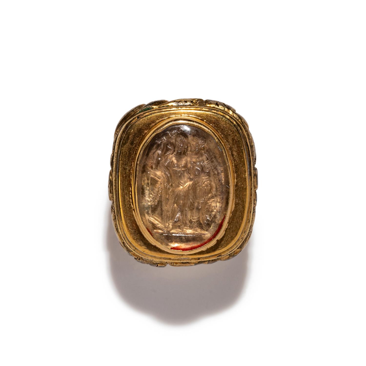 A Neoclassical Gold and Glass Paste Gilt-Seal Fob with Eros Crowing Mars and Venus