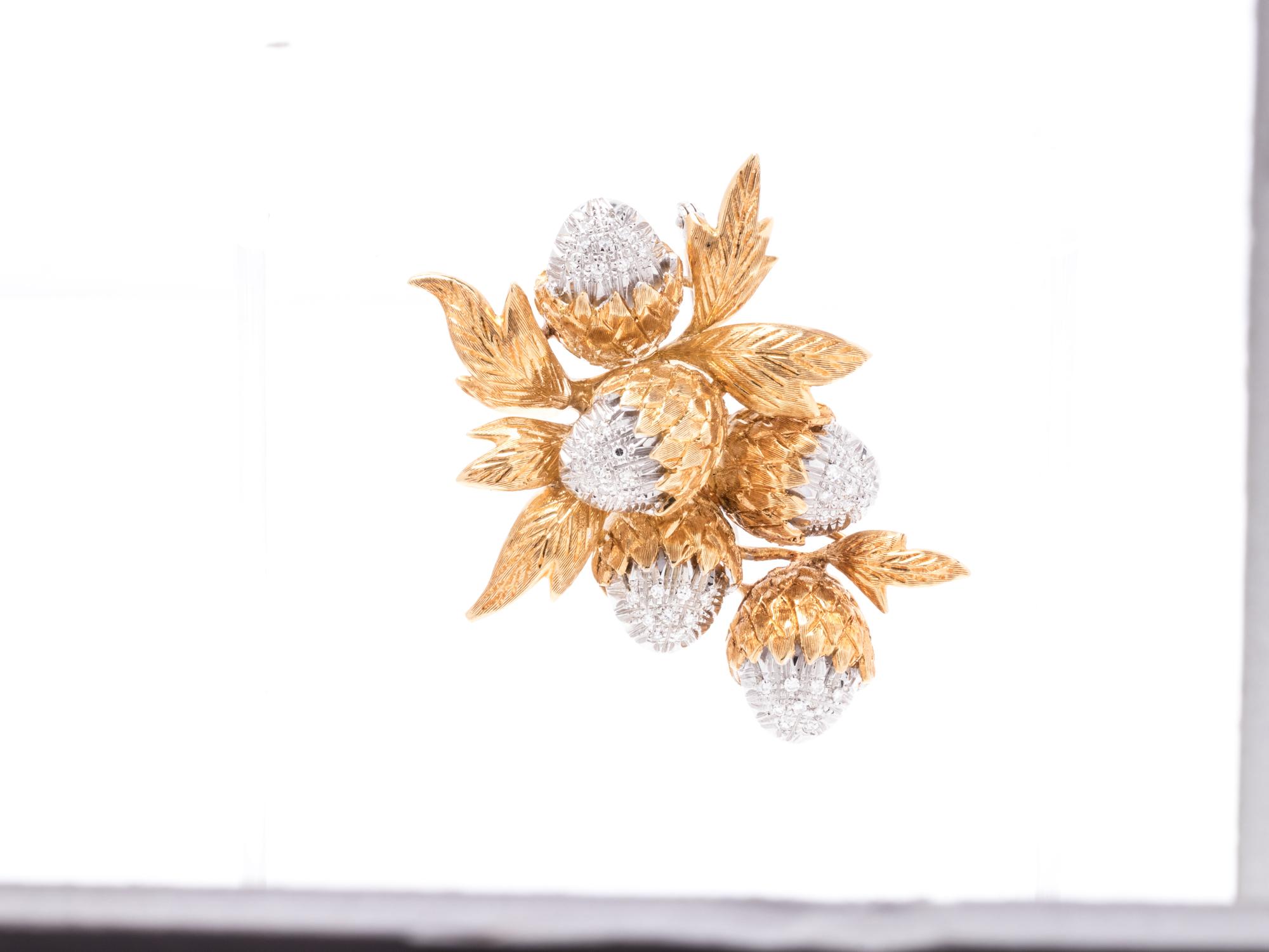 BICOLOR GOLD AND DIAMOND ACORN PENDANT/BROOCH