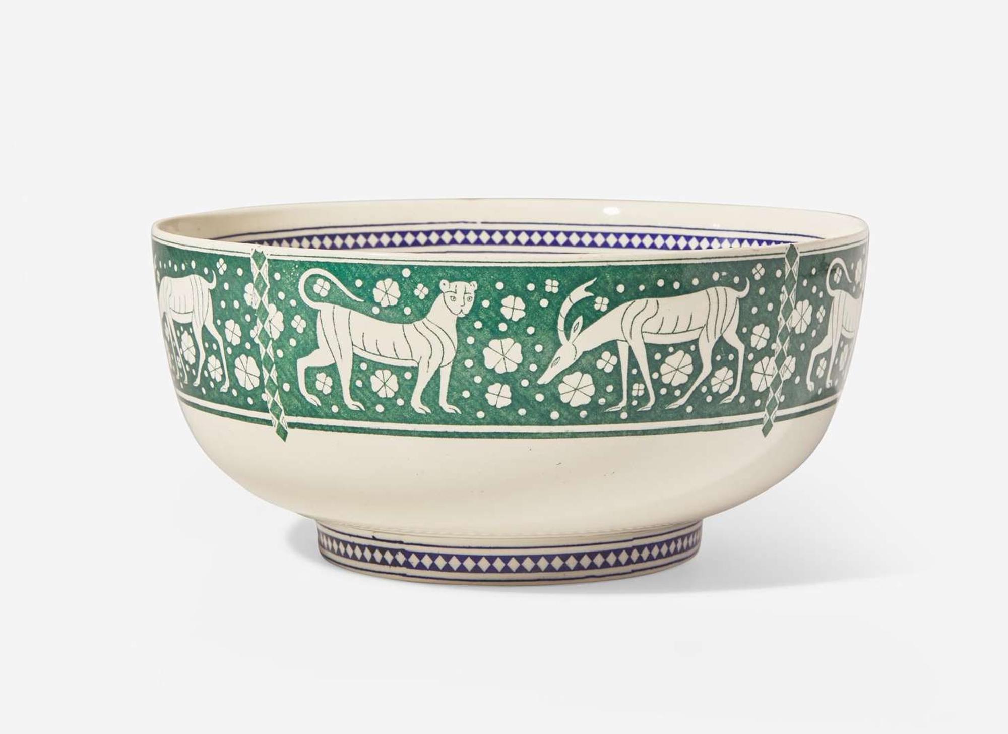 A Wedgwood Istria Pattern Queensware Bowl, UK, 1920s