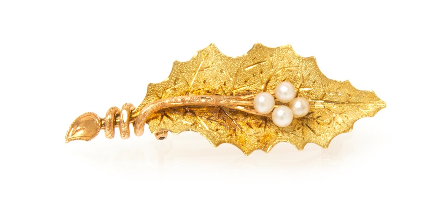 A Yellow Gold and Seed Pearl Leaf Brooch, 2.20 dwts.
