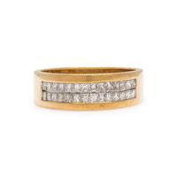 YELLOW GOLD AND DIAMOND RING
