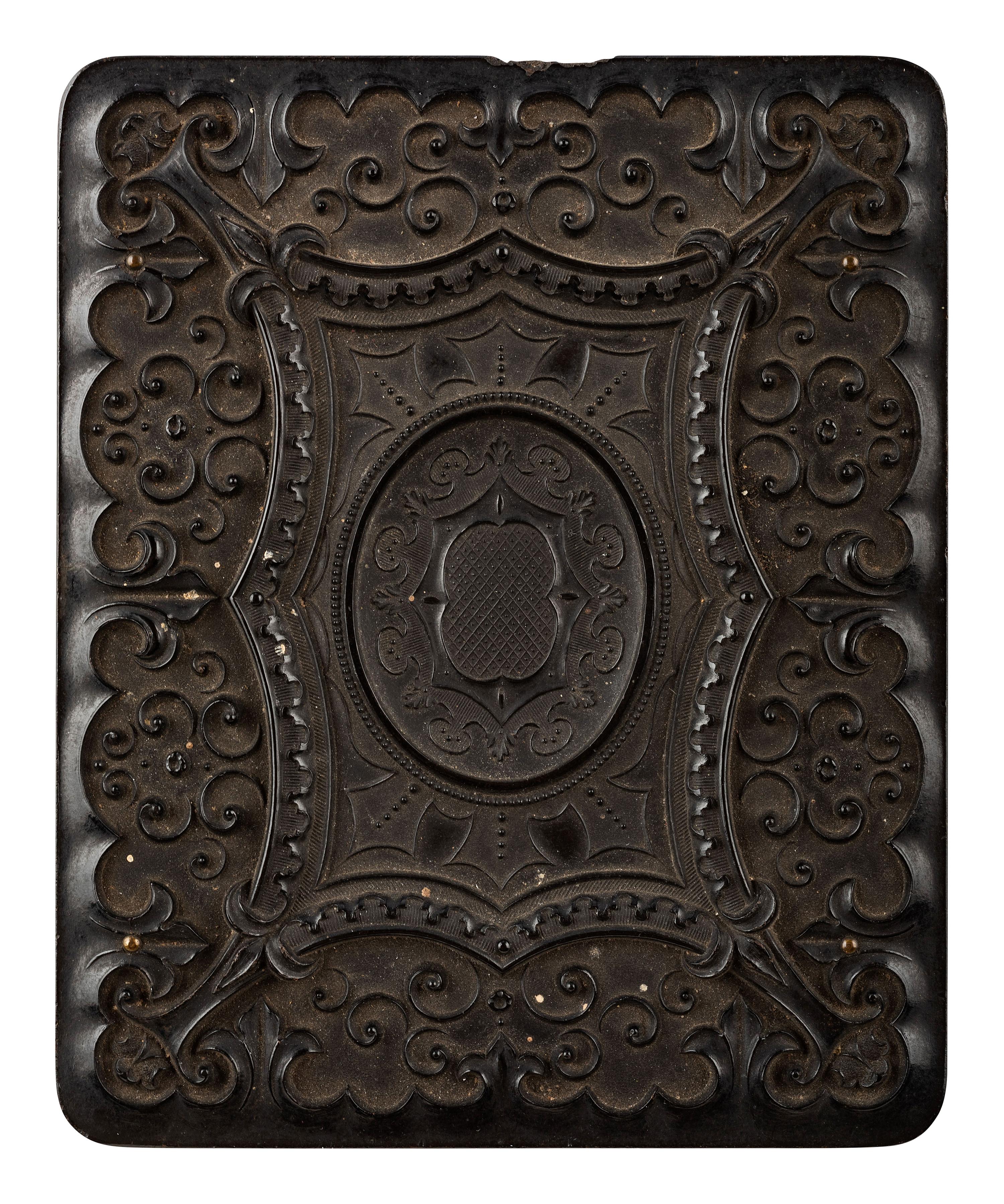 [EARLY PHOTOGRAPHY]. 4 daguerreotype and ambrotype portraits of subjects with images.