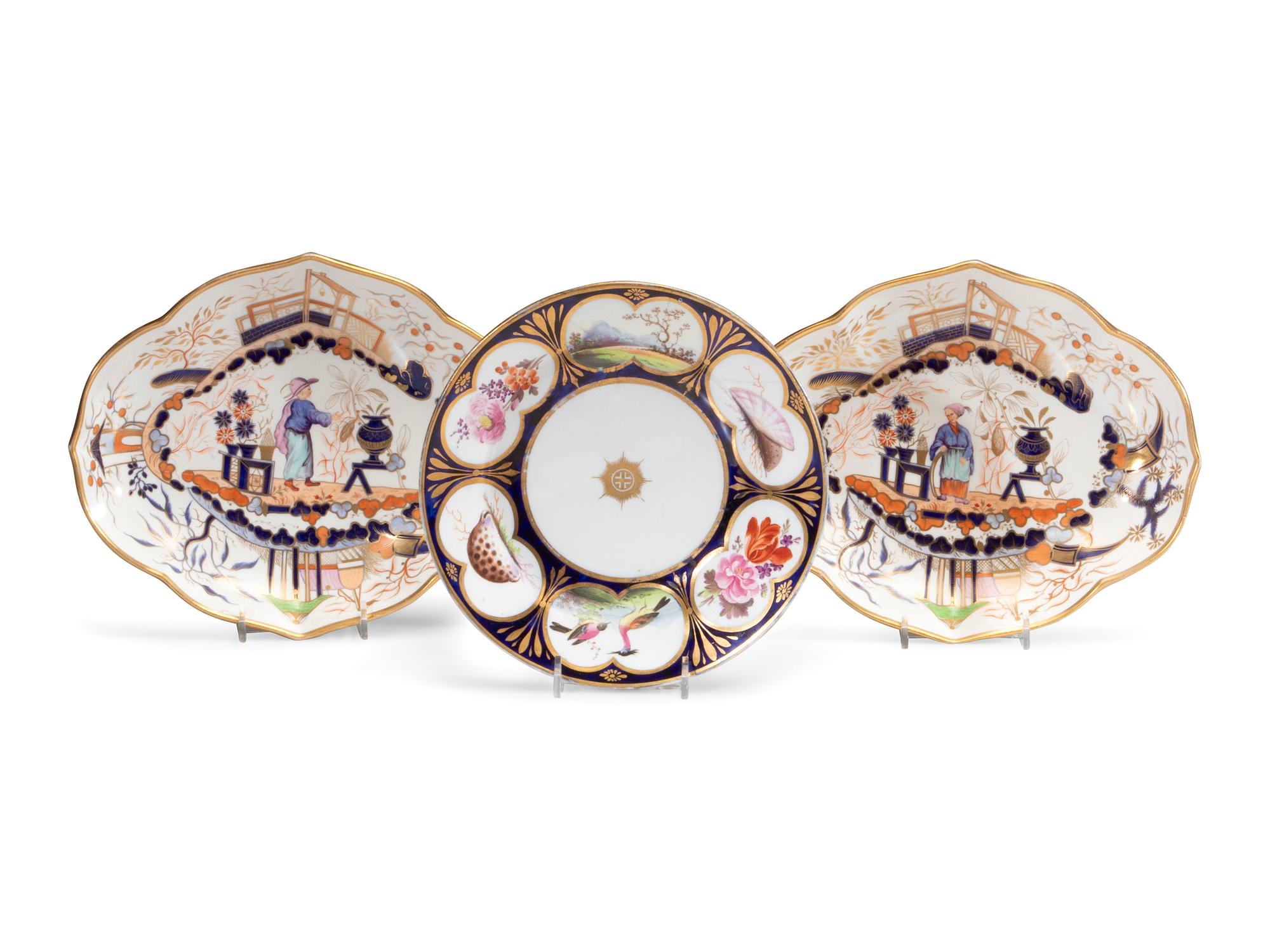 A Pair of Coalport Chinoiserie Decorated Sweetmeat Dishes