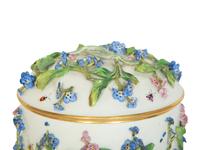 A Meissen Porcelain Covered Bowl with Periwinkle Flowers