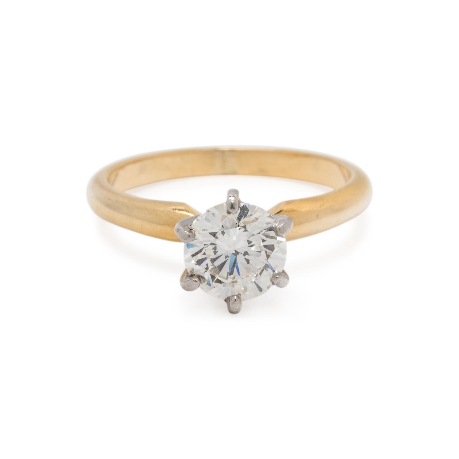 DIAMOND RING