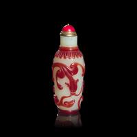 A Chinese Ruby Overlaid Cylindrical Glass Snuff Bottle