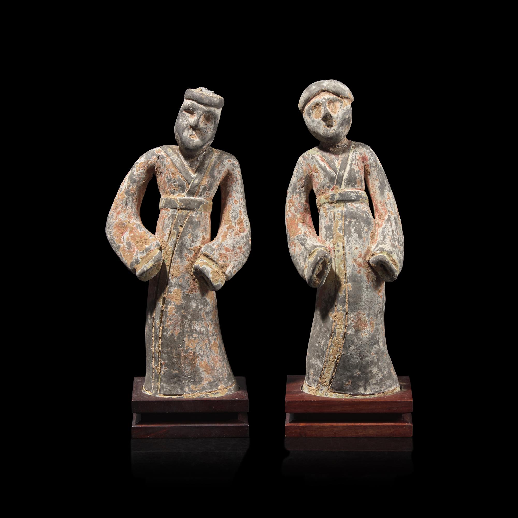 A Pair of Chinese Pottery Figures 陶俑一對