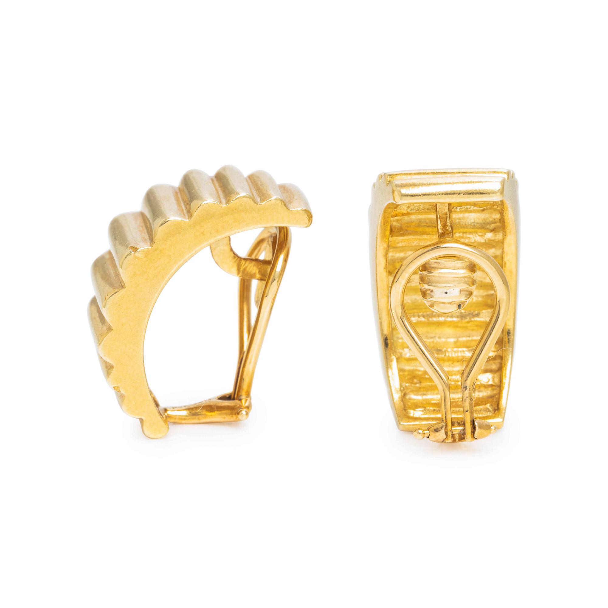 YELLOW GOLD EARCLIPS
