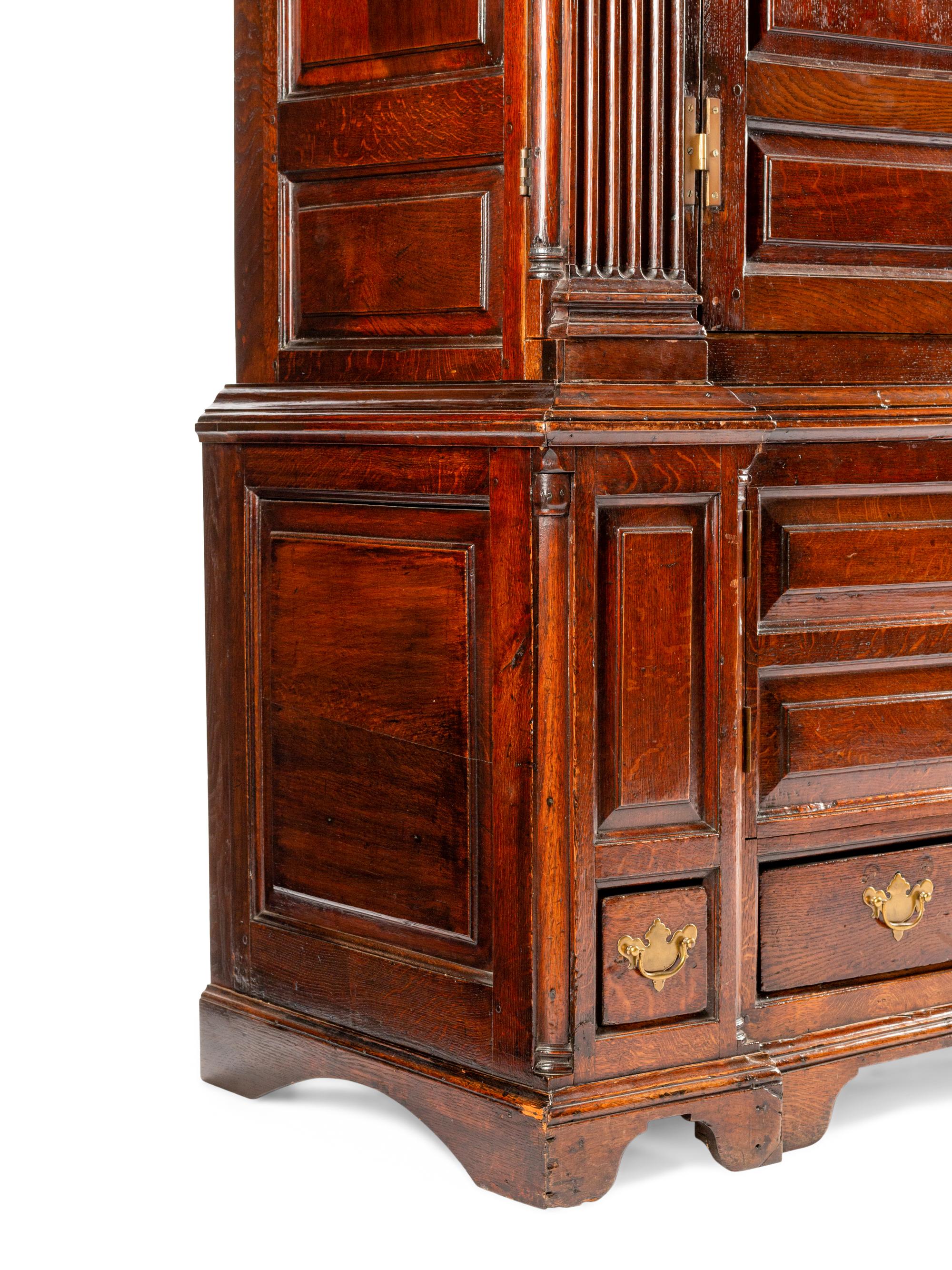 A George III Oak Linen Press