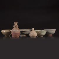 Six Vietnamese, Burmese, and Thai Ceramic Wares, 13th-16th Century and Later — 十三-十六世紀及更晚 越南、緬甸及泰國瓷一組六件