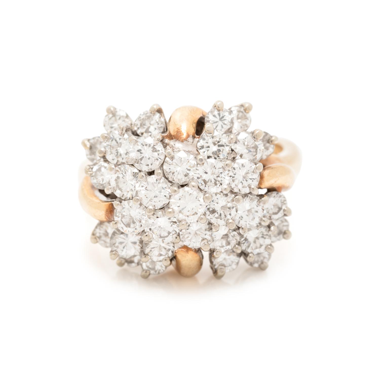 YELLOW GOLD AND DIAMOND RING