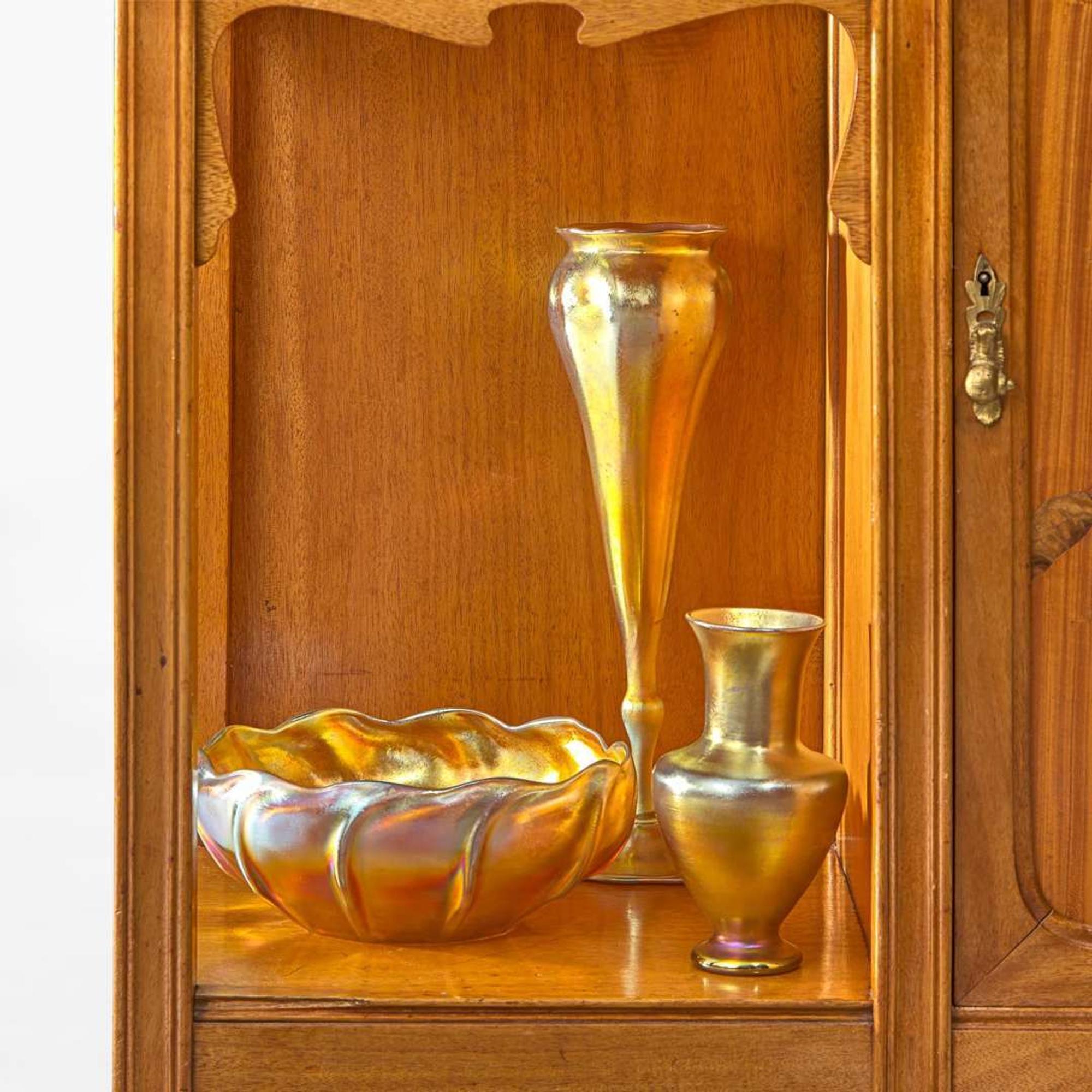 Tiffany Studios Group of Three Favrile Glass Articles, circa 1908-18