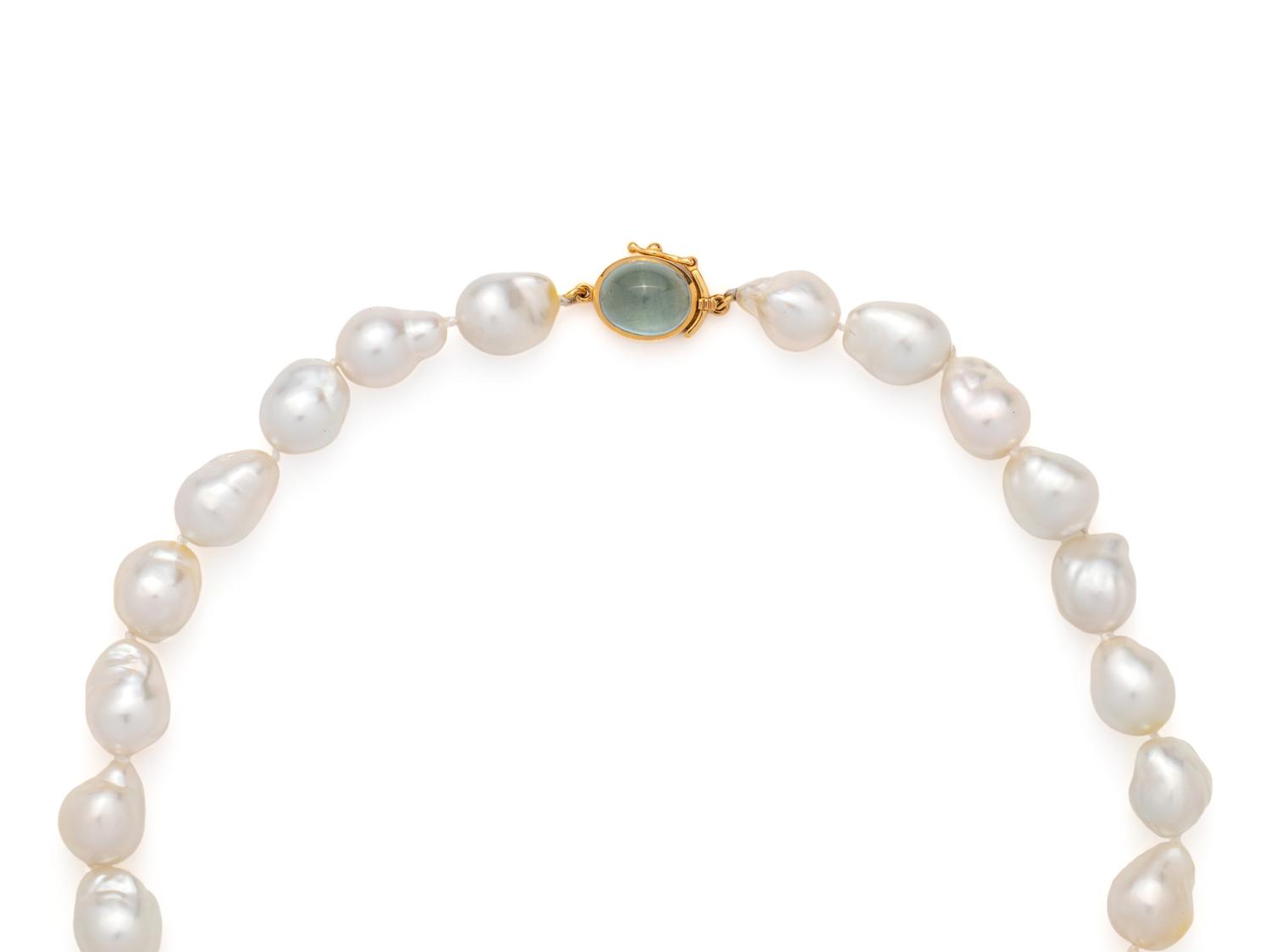 GUMP'S, CULTURED BAROQUE PEARL AND AQUAMARINE NECKLACE