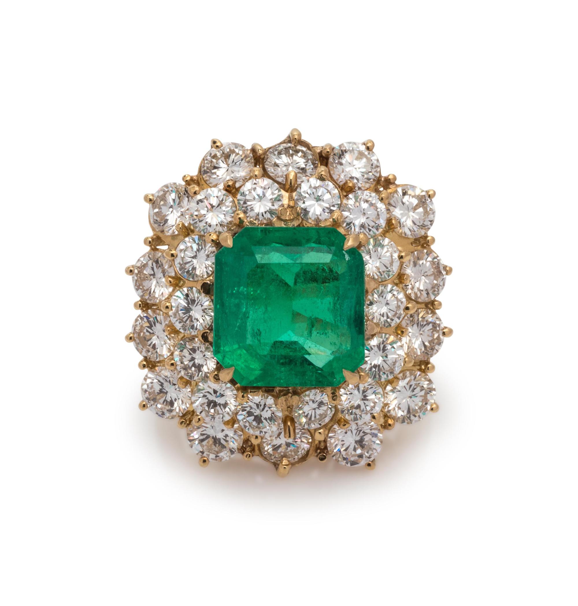 Colombian Emerald and Diamond Ring