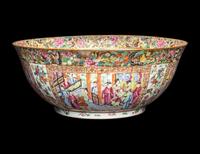 A Large and Finely Painted Chinese Export Porcelain "Rose Mandarin" Punch Bowl, First half of 19th Century 清晚期 廣彩人物故事圖大碗