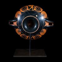 An Attic Bilingual Eye-Cup