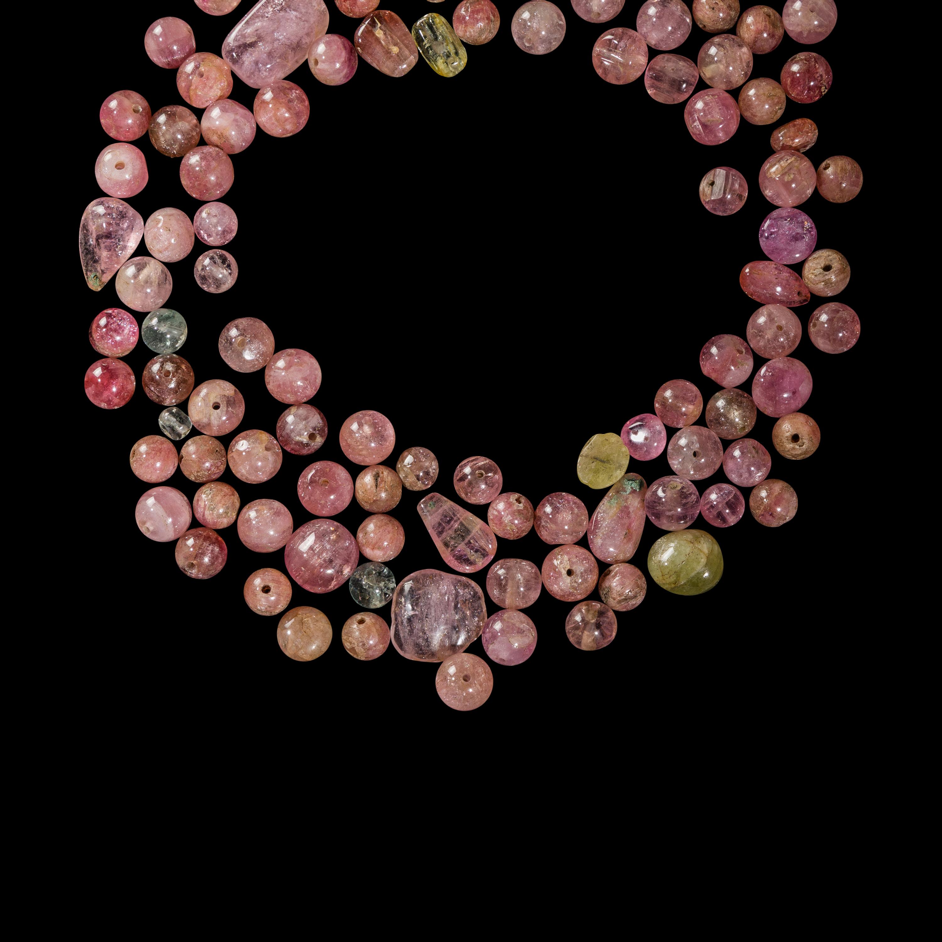 A Group of Chinese Tourmaline Beads — 碧璽珠一組