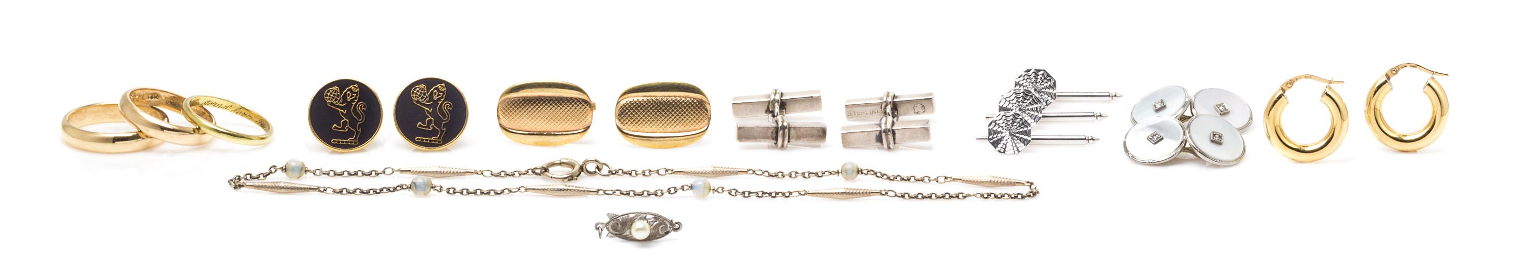 A Collection of Gold Jewelry Items and Components, 69.60 dwts. (gold items only)