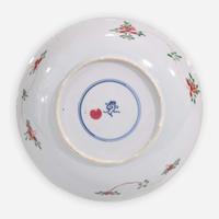 A Chinese famille verte-decorated porcelain "Butterflies" dish 五彩蝴碟盘 Kangxi period ???