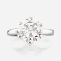 A diamond solitaire