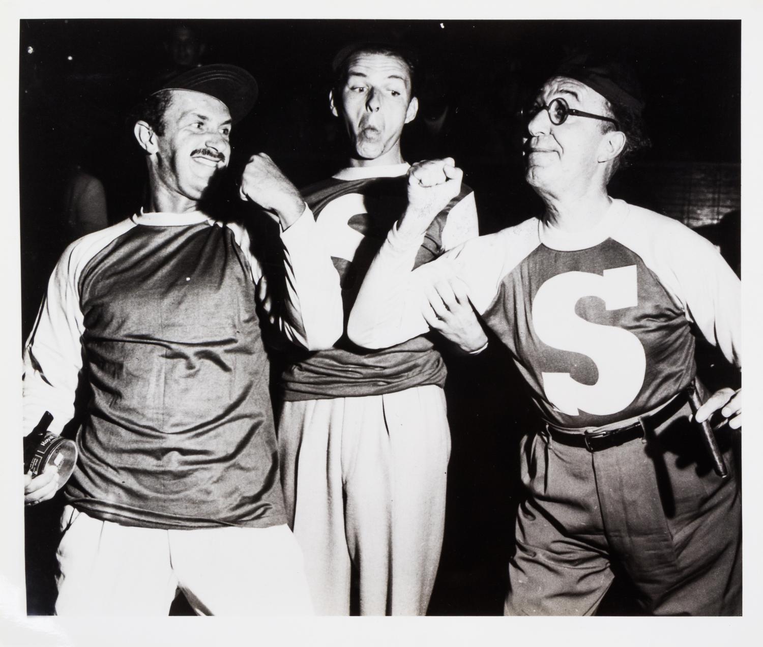 (NATIONAL ENQUIRER; SINATRA, FRANK) 10 photos, including credits to Ron Galella and Scott Downie, among others.
