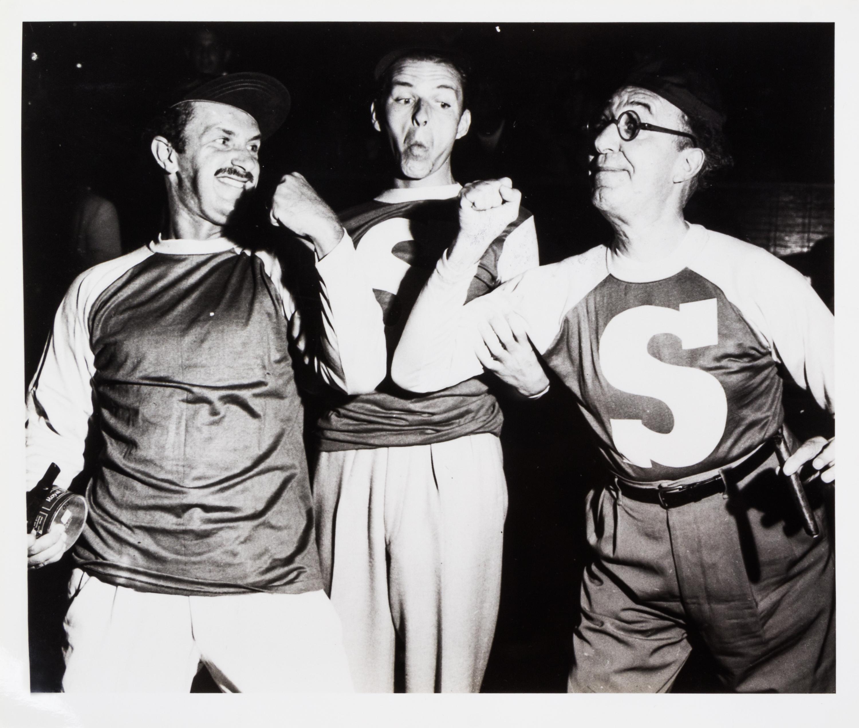 (NATIONAL ENQUIRER; SINATRA, FRANK) 10 photos, including credits to Ron Galella and Scott Downie, among others.