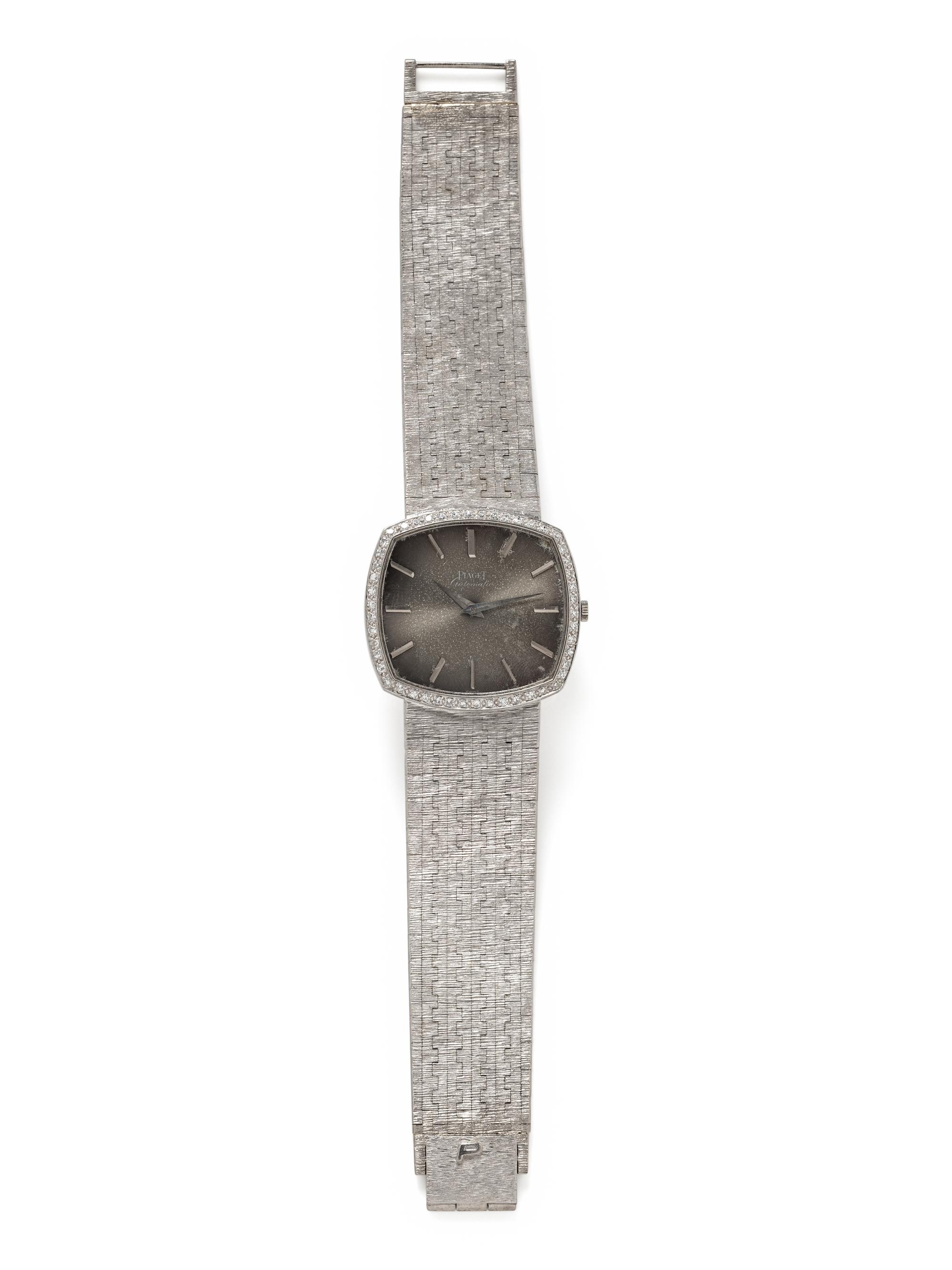 PIAGET, REF. 12403 A6 18K WHITE GOLD AND DIAMOND WATCH