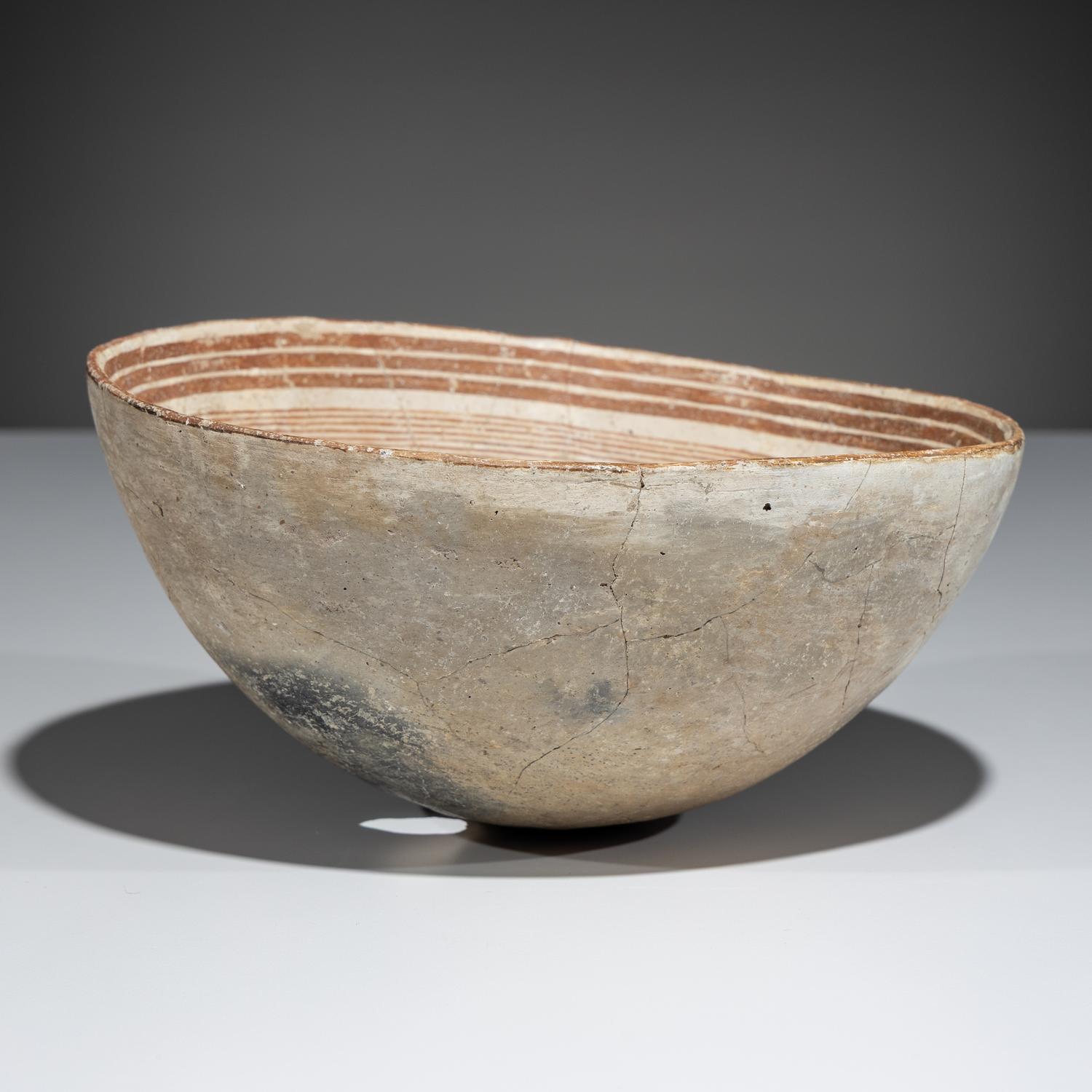 Ancestral Pueblo, Mimbres Classic Red-on-White Pottery Bowl, Horned Toad