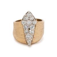YELLOW GOLD AND DIAMOND RING