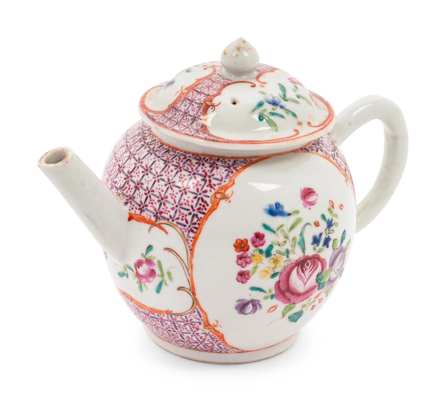 A Chinese Export Porcelain Teapot