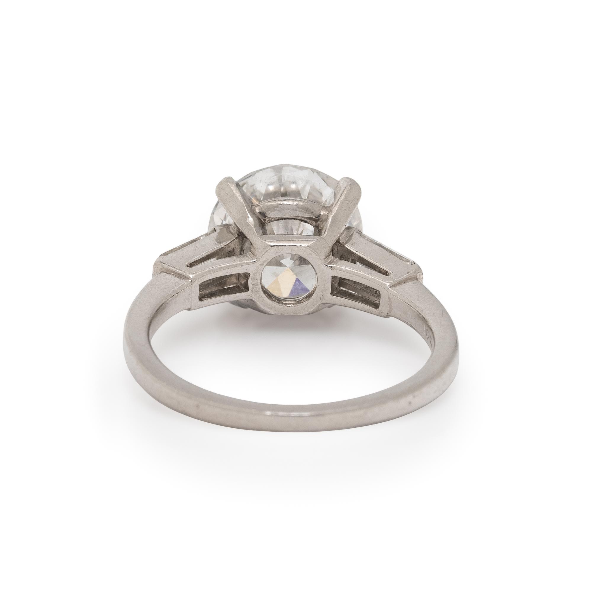 DIAMOND AND PLATINUM RING