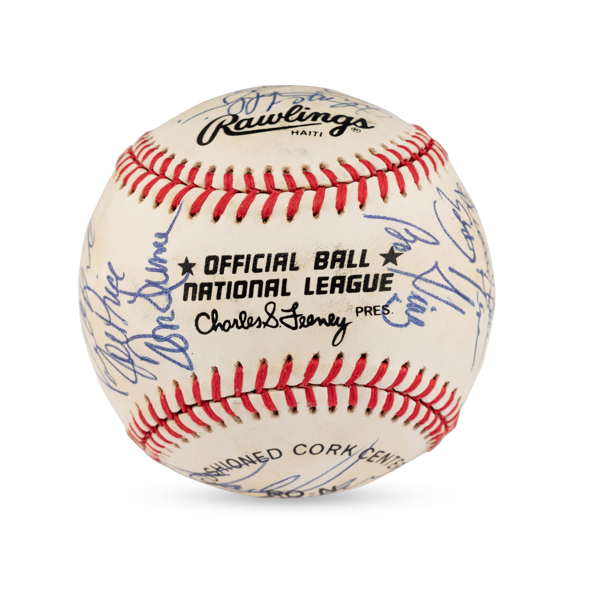 A 1985 Cincinnati Reds Team Signed Autograph Baseball