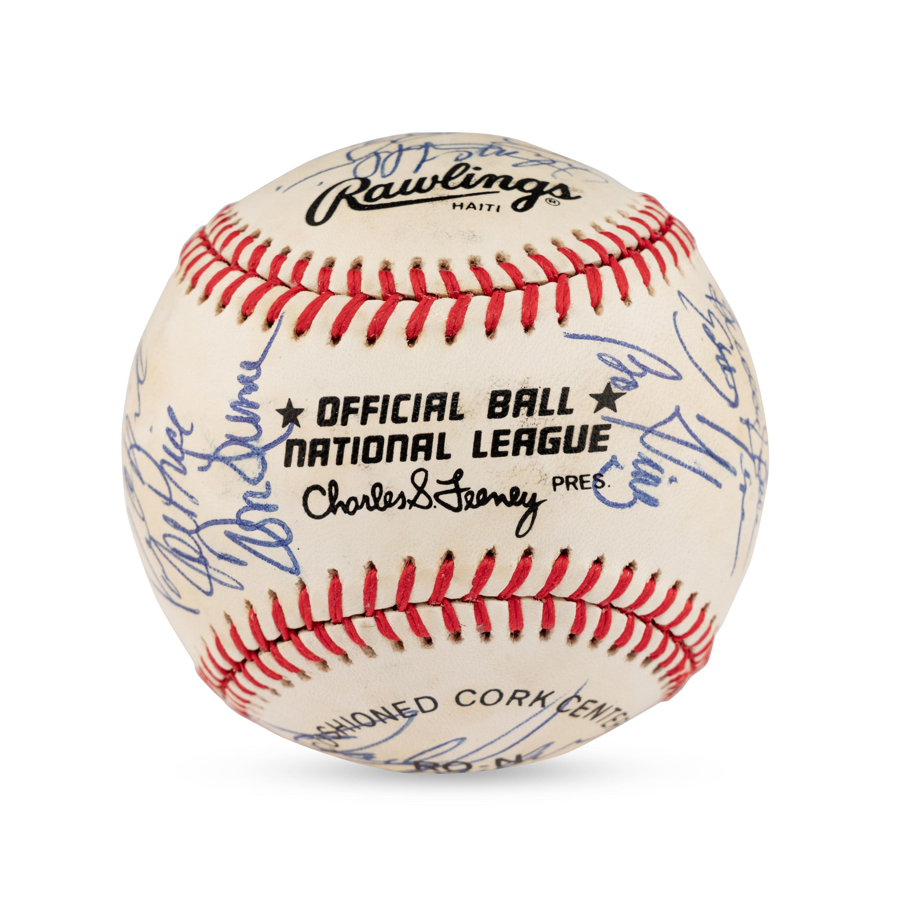 A 1985 Cincinnati Reds Team Signed Autograph Baseball