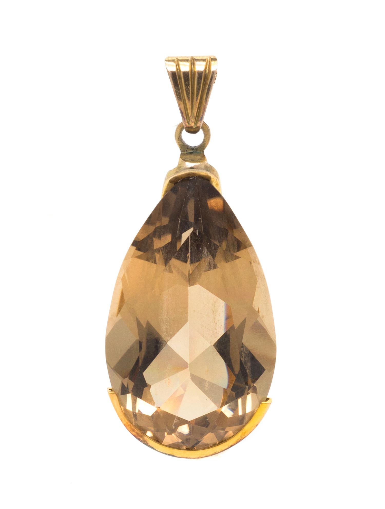 A 14 Karat Rose Gold and Smokey Quartz Pendant, 9.70 dwts.