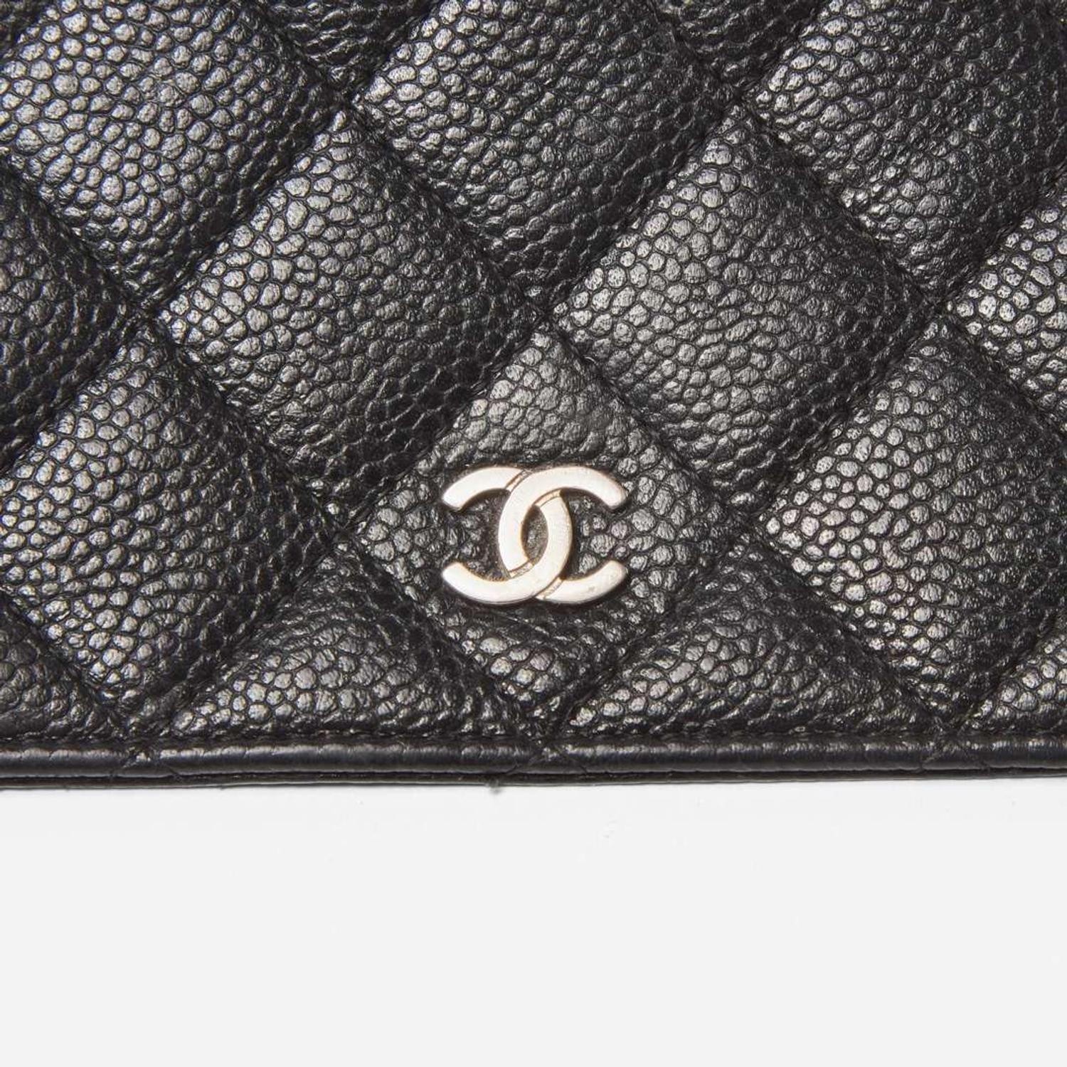 A Chanel Black Quilted Crossbody Purse Chanel