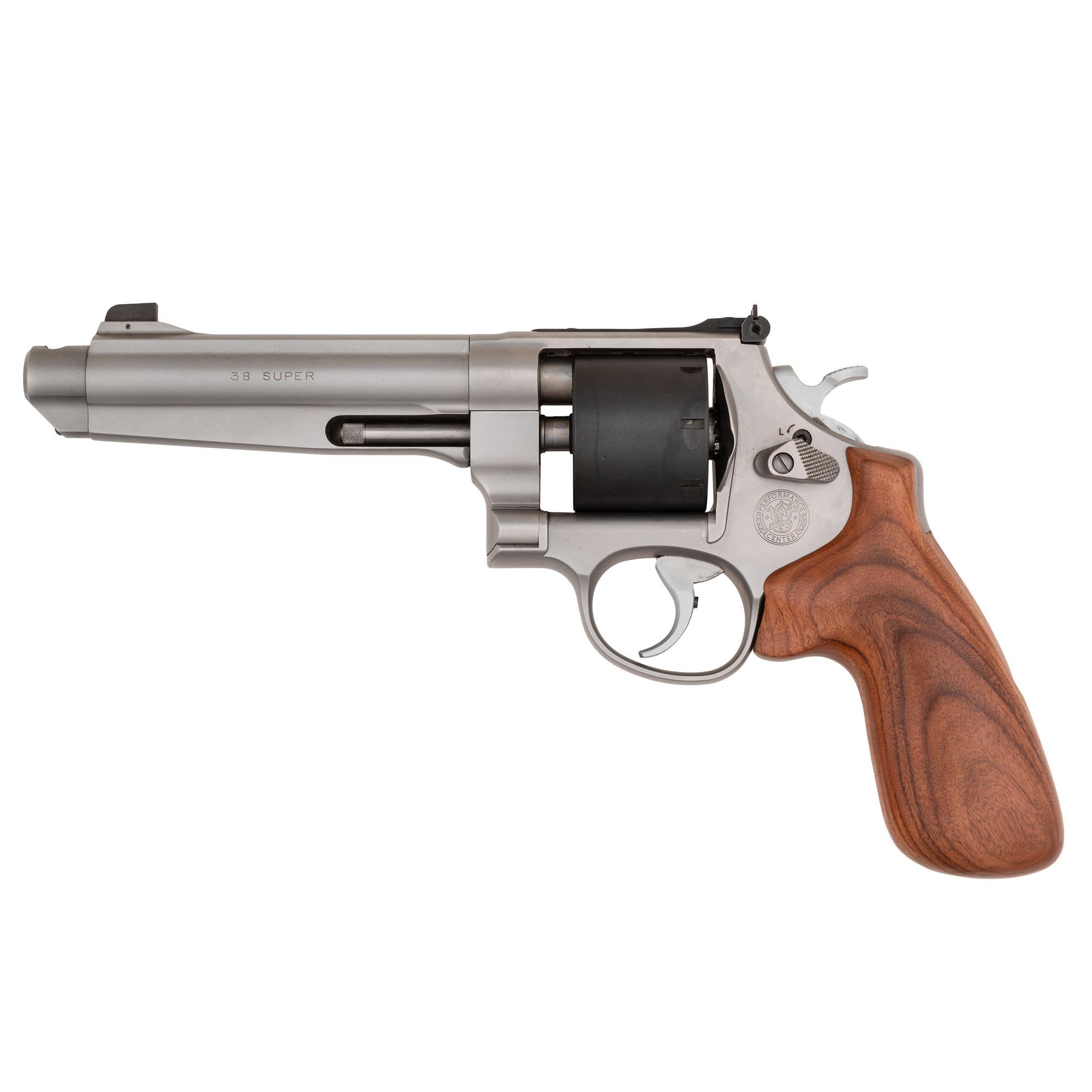 *Smith & Wesson Performance Center Model 627-4 in Box with Accessories