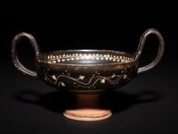 An Apulian Gnathian Ware Kantharos